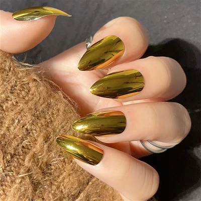 Unhas postiças banhadas a ouro de boa qualidade